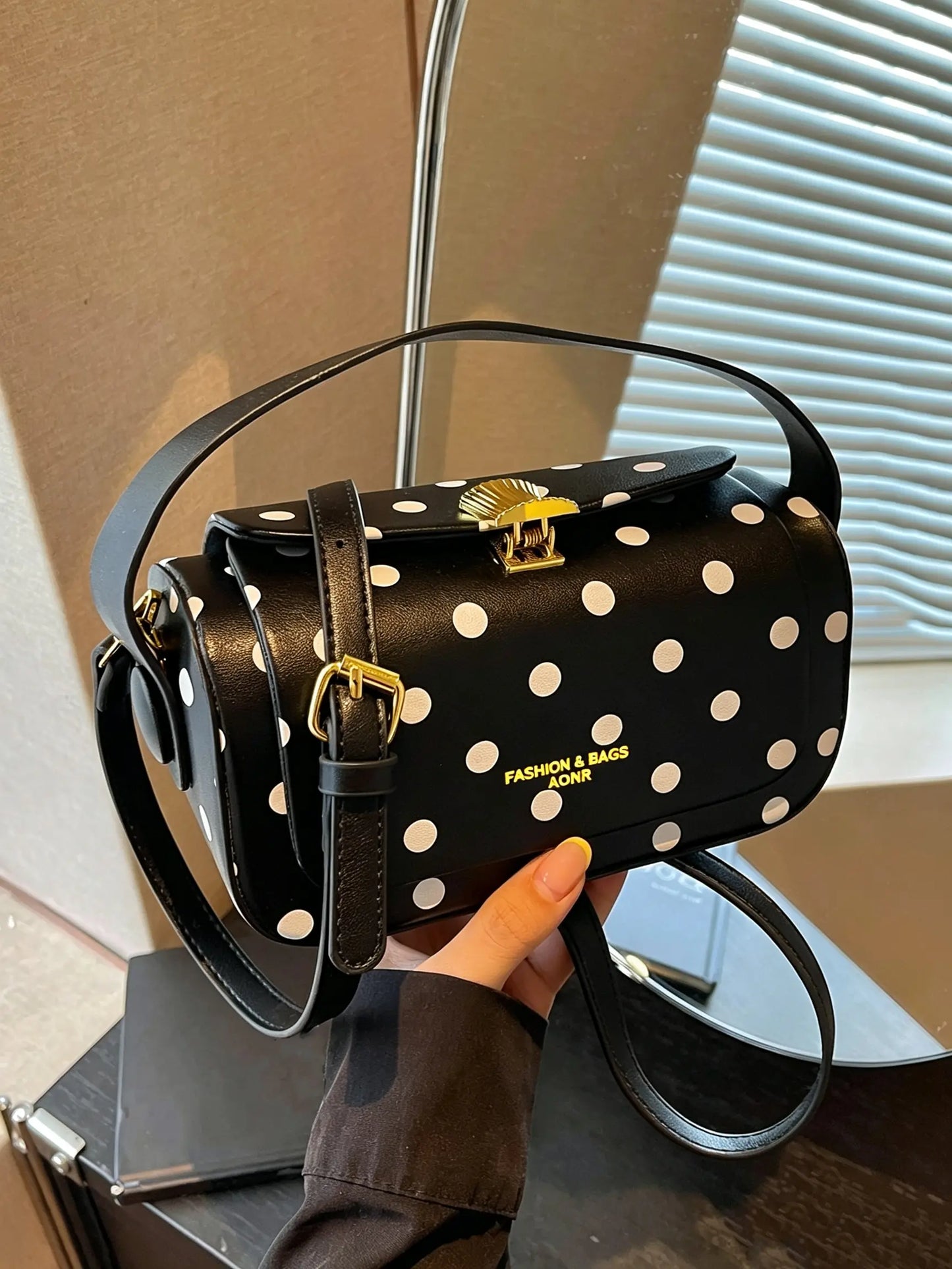 Women's Elegant Solid Color Handbag, Fashionable Retro Shoulder Bag for Daily Used, Casual Trendy Versatile High-quality Daily Commuting Bag, Casual Commuter Bag, Classic Shoulder Bag