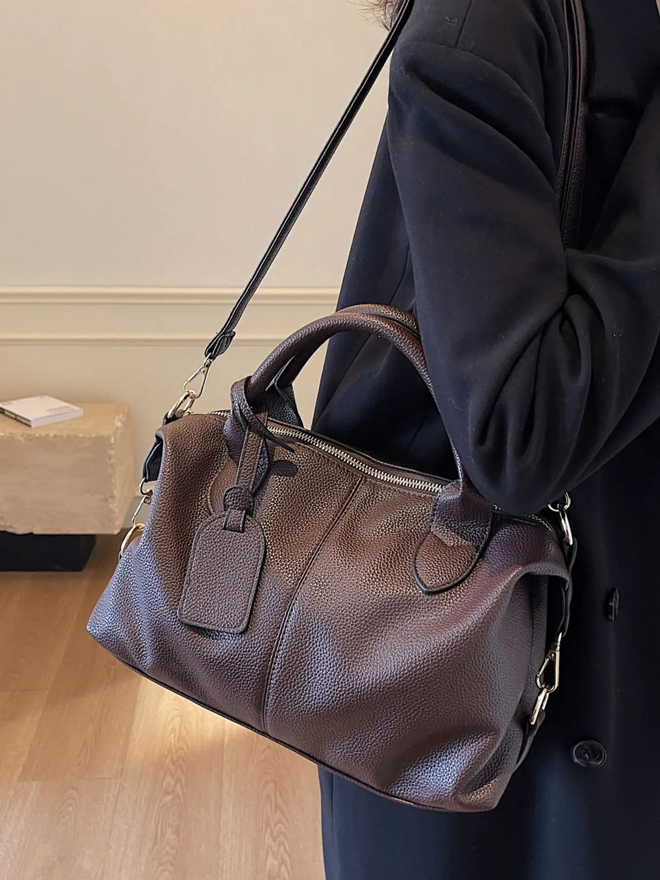 Women's Retro Textured Domed Crossbody Bag, Soft PU Leather Casual Shoulder Tote, Versatile Commuter Handbag for Daily Use and and Various Occasions, Simple Solid Color Pillow Bag, Handbag Shoulder Purse, Chic Crossbody Bag